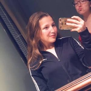 Meet your Posher, Jordyn